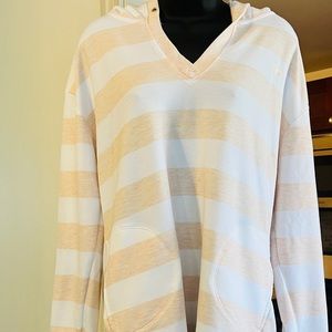 The Black Dog Striped Beach Hoodie Pullover